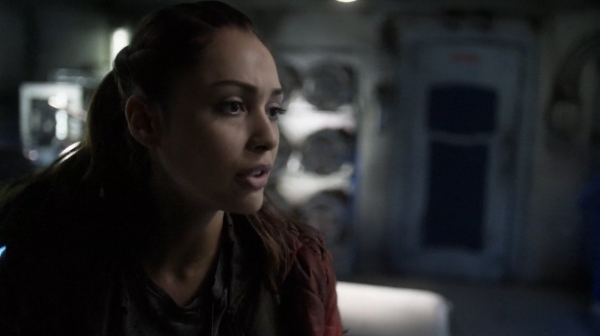 The 100 Captures Murphys Law Season One Episode Four-790
