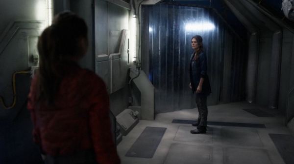 The 100 Captures Murphys Law Season One Episode Four-786
