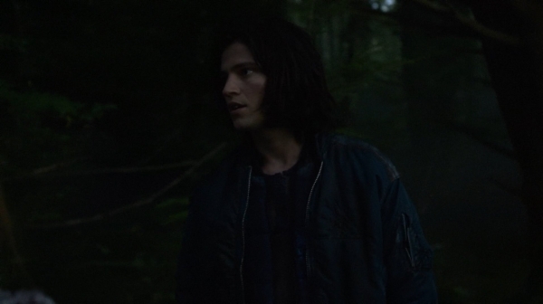 The 100 Captures Murphys Law Season One Episode Four-725

