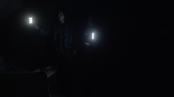The 100 Captures Murphys Law Season One Episode Four-711
