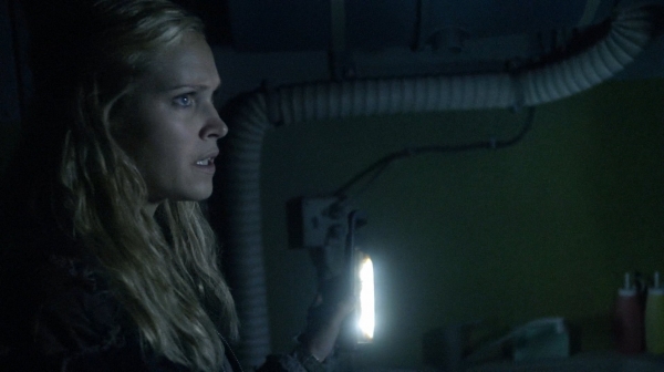 The 100 Captures Murphys Law Season One Episode Four-703
