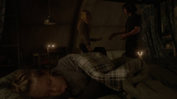 The 100 Captures Murphys Law Season One Episode Four-684
