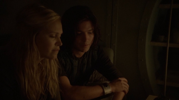 The 100 Captures Murphys Law Season One Episode Four-668
