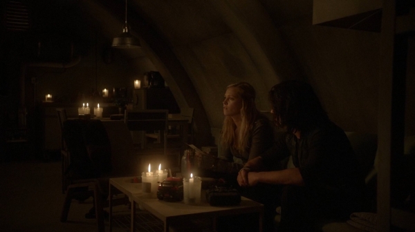 The 100 Captures Murphys Law Season One Episode Four-666
