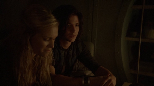 The 100 Captures Murphys Law Season One Episode Four-642
