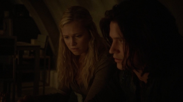 The 100 Captures Murphys Law Season One Episode Four-638
