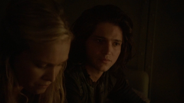 The 100 Captures Murphys Law Season One Episode Four-627
