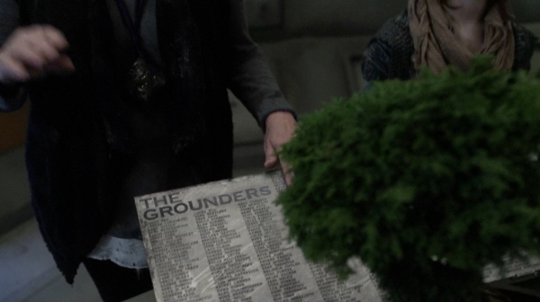 The 100 Captures Murphys Law Season One Episode Four-607
