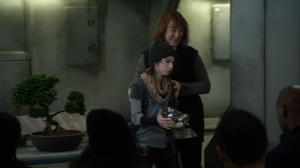 The 100 Captures Murphys Law Season One Episode Four-580
