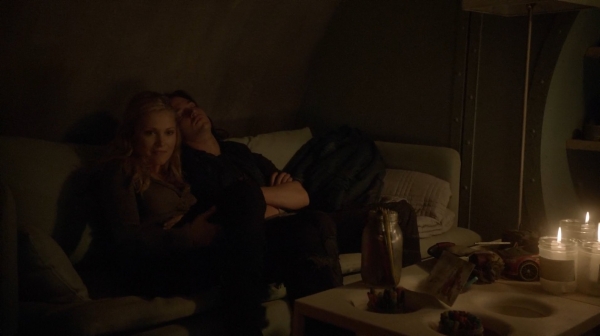 The 100 Captures Murphys Law Season One Episode Four-513
