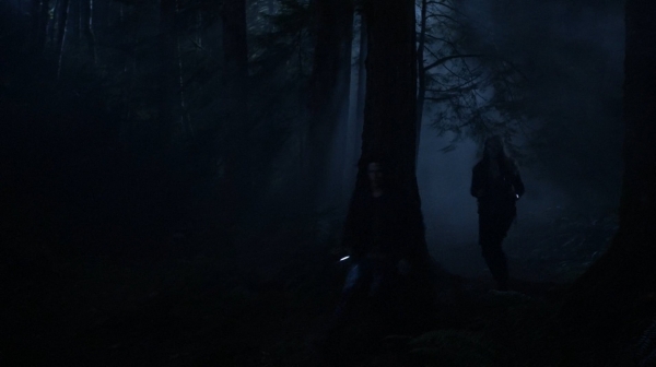 The 100 Captures Murphys Law Season One Episode Four-456
