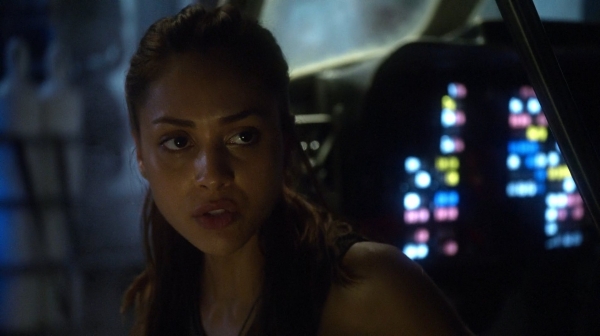 The 100 Captures Murphys Law Season One Episode Four-432
