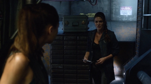 The 100 Captures Murphys Law Season One Episode Four-430
