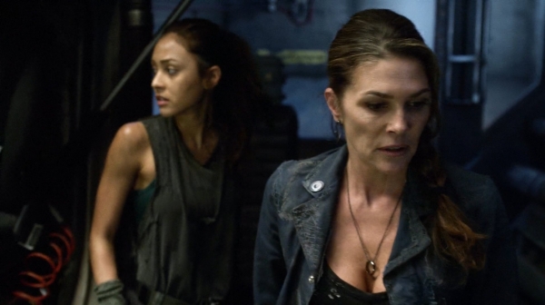 The 100 Captures Murphys Law Season One Episode Four-426
