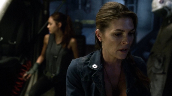The 100 Captures Murphys Law Season One Episode Four-425
