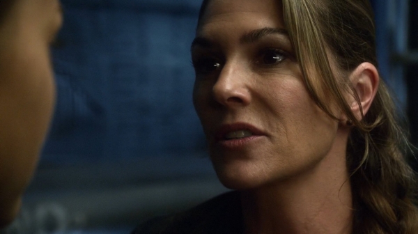 The 100 Captures Murphys Law Season One Episode Four-413
