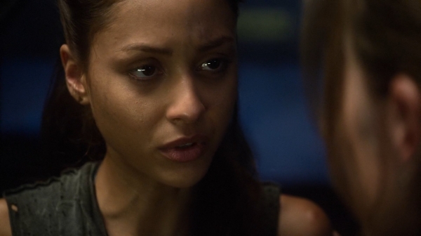 The 100 Captures Murphys Law Season One Episode Four-408
