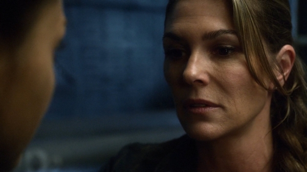 The 100 Captures Murphys Law Season One Episode Four-406
