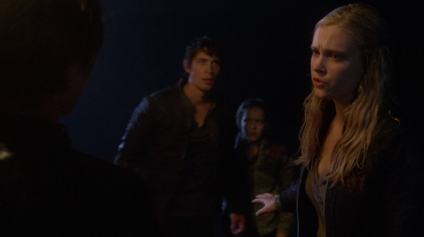 The 100 Captures Murphys Law Season One Episode Four-373
