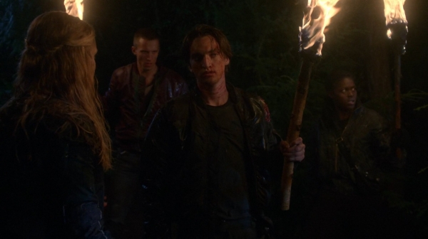 The 100 Captures Murphys Law Season One Episode Four-371
