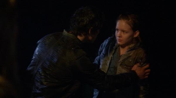 The 100 Captures Murphys Law Season One Episode Four-350
