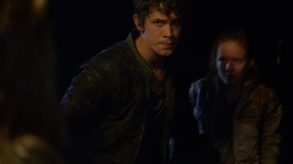The 100 Captures Murphys Law Season One Episode Four-349

