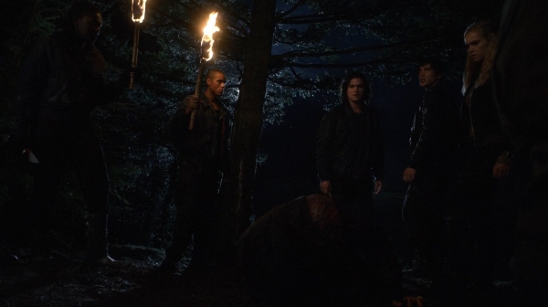 The 100 Captures Murphys Law Season One Episode Four-275
