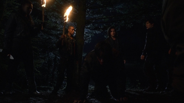 The 100 Captures Murphys Law Season One Episode Four-271
