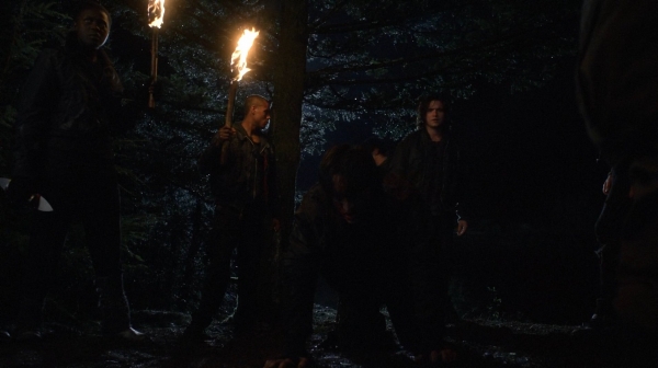 The 100 Captures Murphys Law Season One Episode Four-270
