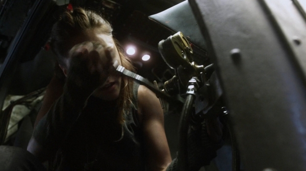 The 100 Captures Murphys Law Season One Episode Four-250
