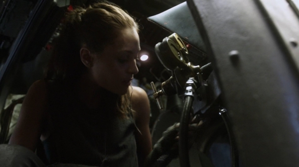 Click to view full size image
==============
The 100 Captures Murphys Law Season One Episode Four-249
The 100 Captures Murphys Law Season One Episode Four-249
