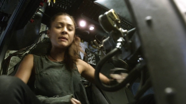 The 100 Captures Murphys Law Season One Episode Four-240
