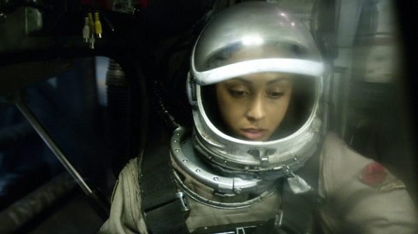 The 100 Captures Murphys Law Season One Episode Four-187

