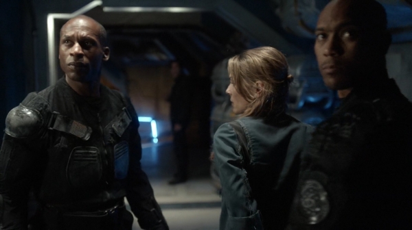 The 100 Captures Murphys Law Season One Episode Four-150
