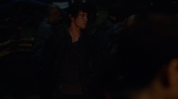 The 100 Captures Murphys Law Season One Episode Four-124
