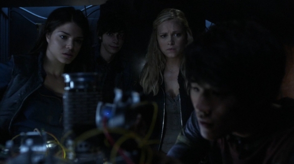 The 100 Captures Murphys Law Season One Episode Four-116
