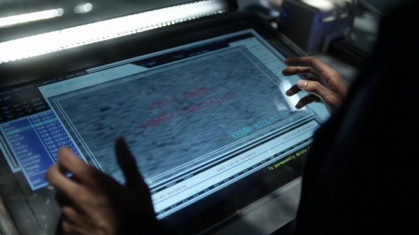 The 100 Captures Murphys Law Season One Episode Four-91
