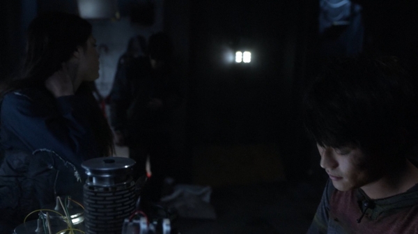 The 100 Captures Murphys Law Season One Episode Four-70
