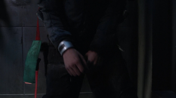 The 100 Captures Murphys Law Season One Episode Four-69

