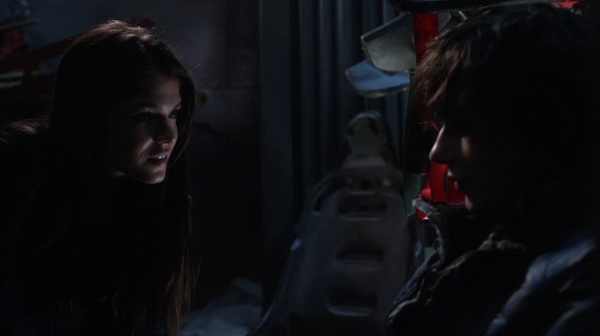 The 100 Captures Murphys Law Season One Episode Four-57
