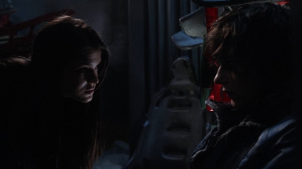 The 100 Captures Murphys Law Season One Episode Four-47
