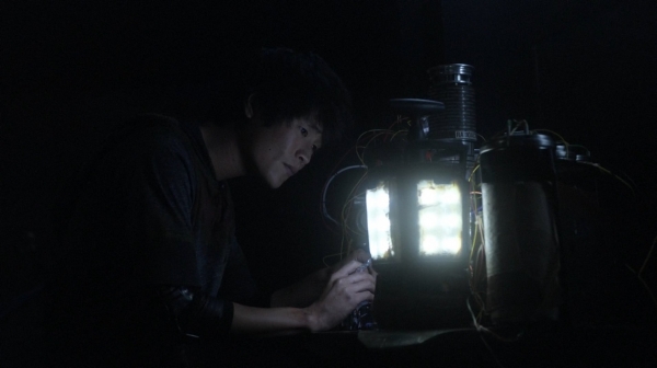 The 100 Captures Murphys Law Season One Episode Four-40

