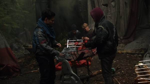 The 100 Day Trip Season One Episode Eight-1131
