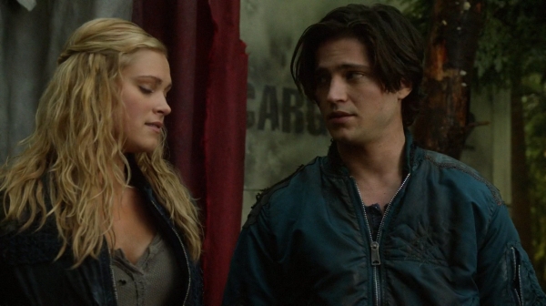 The 100 Season One Episode Nine Unity Day-1330
