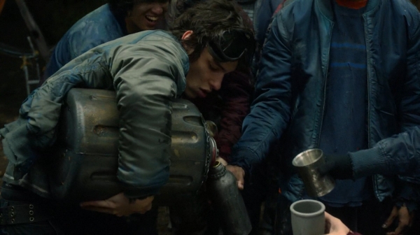 The 100 Season One Episode Nine Unity Day-1321
