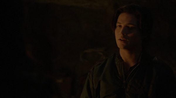 The 100 Season One Episode Nine Unity Day-918
