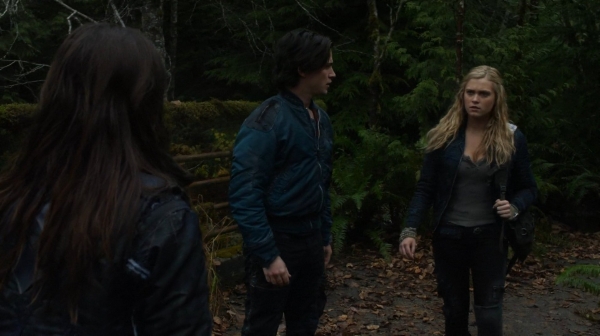 The 100 Season One Episode Nine Unity Day-437
