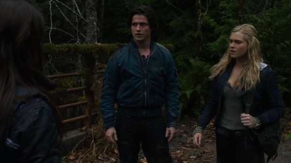The 100 Season One Episode Nine Unity Day-436
