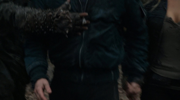 The 100 Season One Episode Nine Unity Day-380
