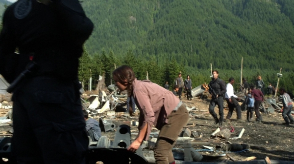 The 100 Season Two Episode Two Inclement Weather-2256
